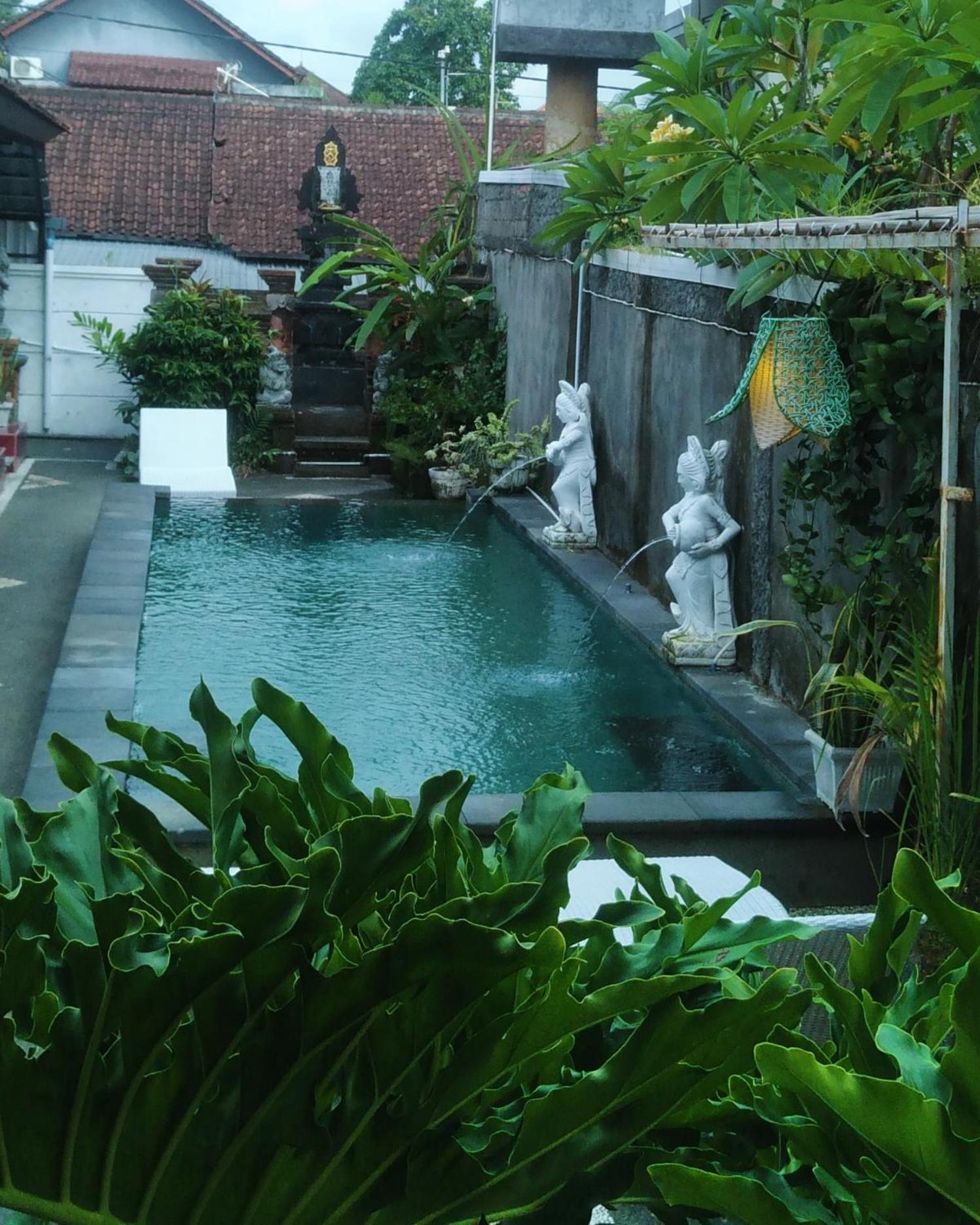 Inn Between Ubud Exterior foto